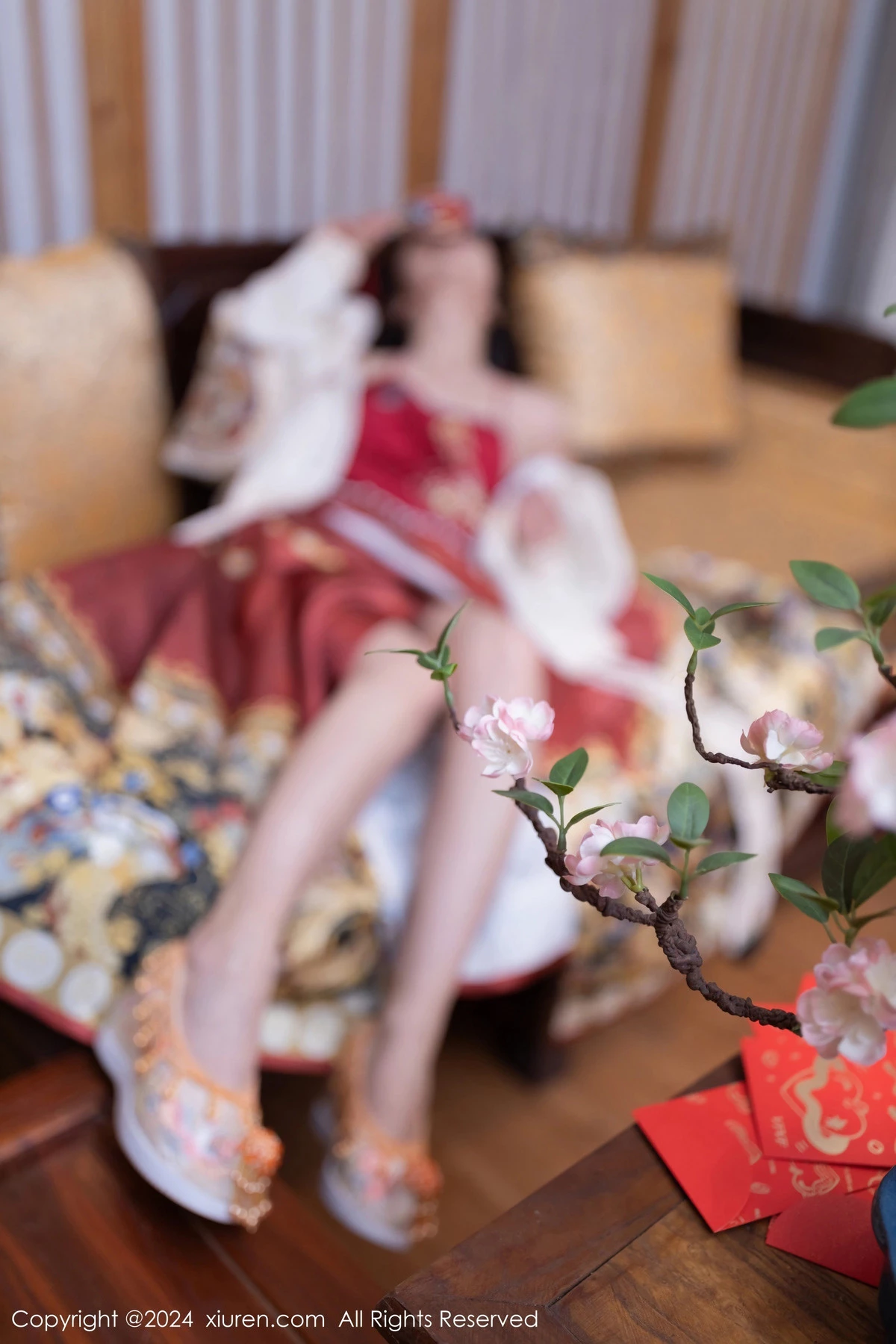 [XiuRen秀人网]第8095期鱼子酱写真  第12张-《94零社区》