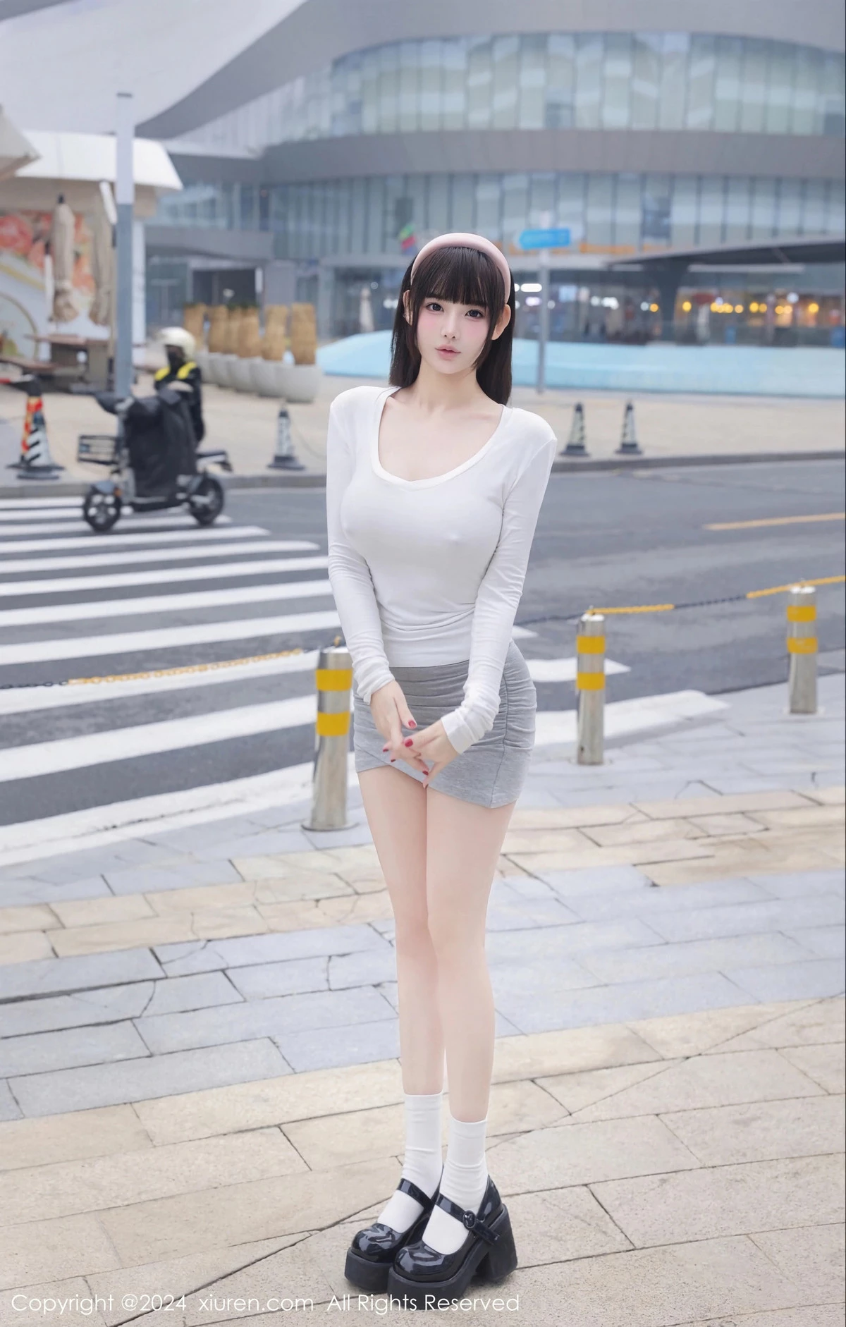 [XiuRen秀人网]第8089期李可可写真  第1张-《94零社区》