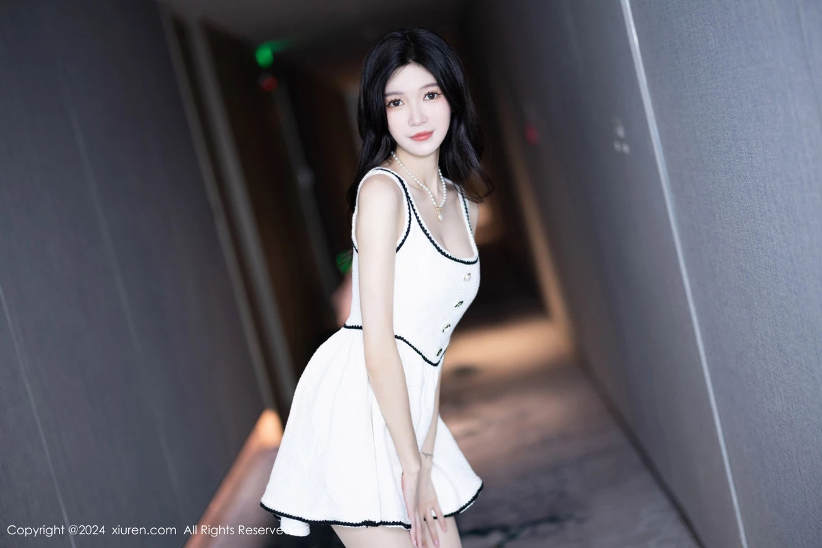 [XiuRen秀人网]第8861期程程程写真  第4张-《94零社区》