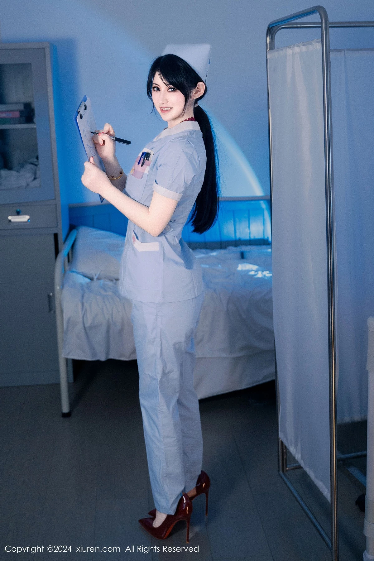 [XiuRen秀人网]第8859期诗诗写真  第7张-《94零社区》