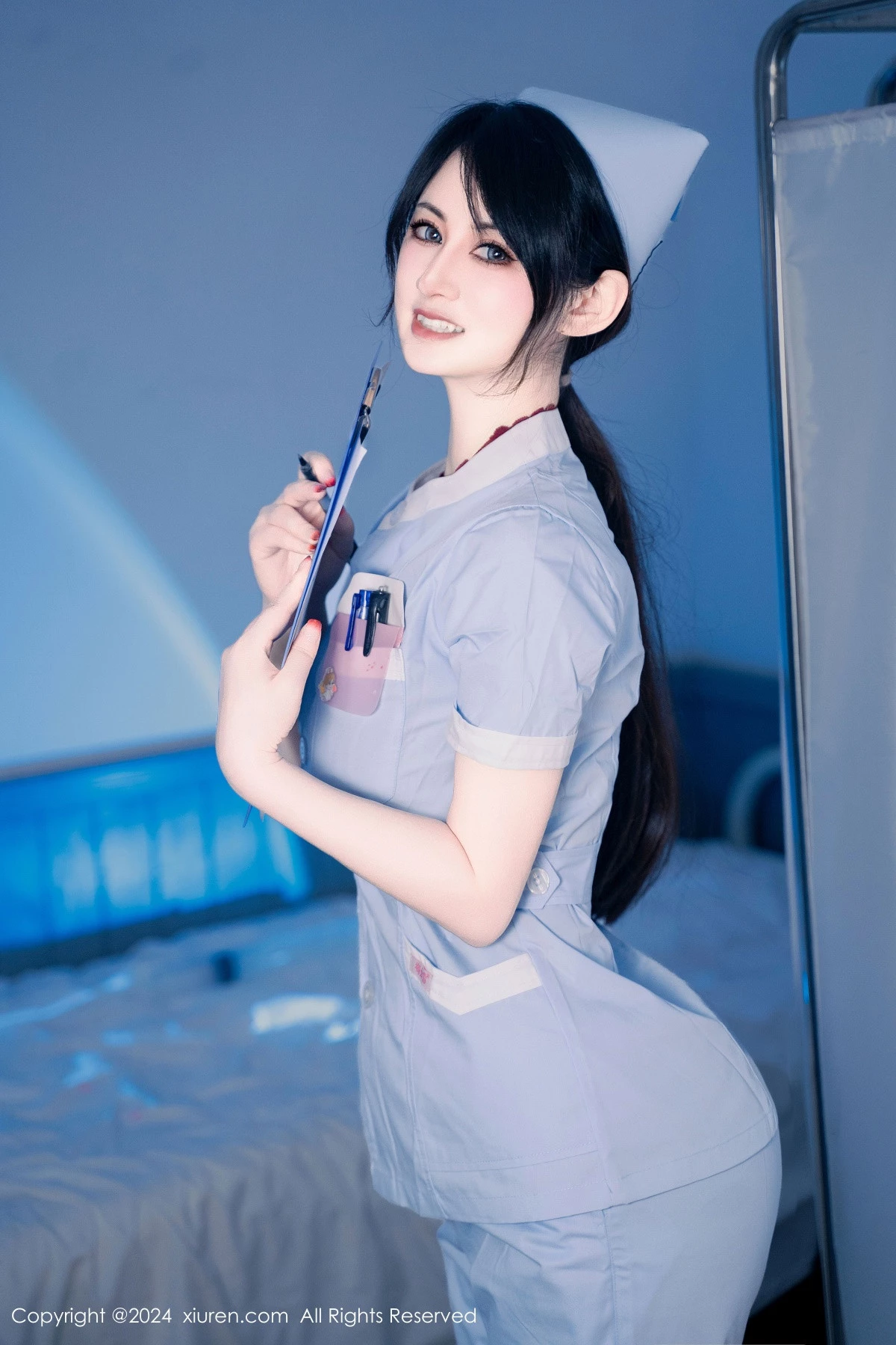 [XiuRen秀人网]第8859期诗诗写真  第8张-《94零社区》