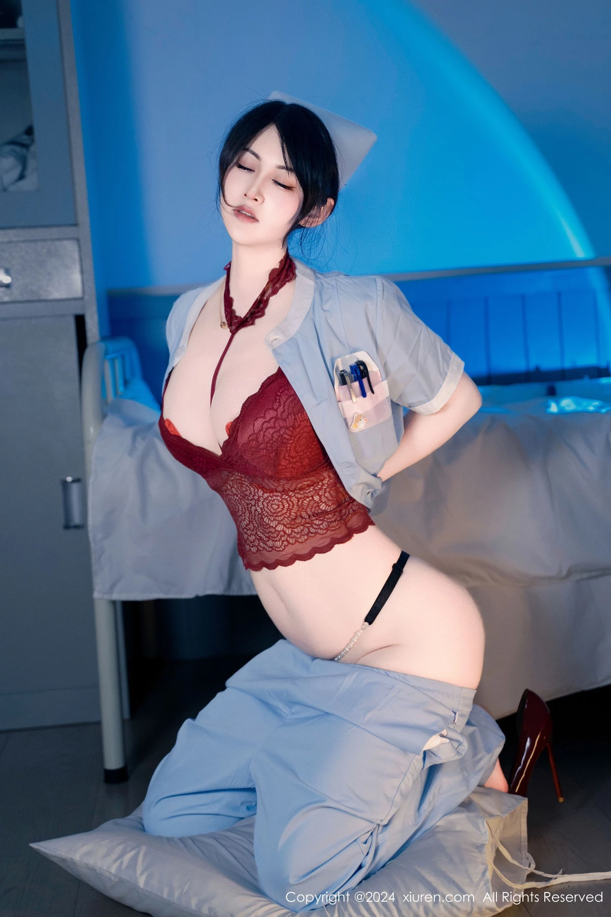 [XiuRen秀人网]第8859期诗诗写真  第25张-《94零社区》