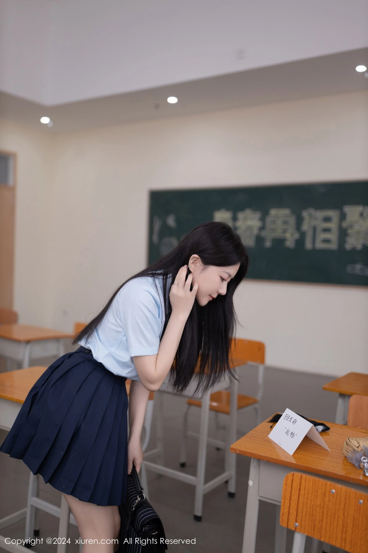 [XiuRen秀人网]第8854期鱼子酱写真  第3张-《94零社区》
