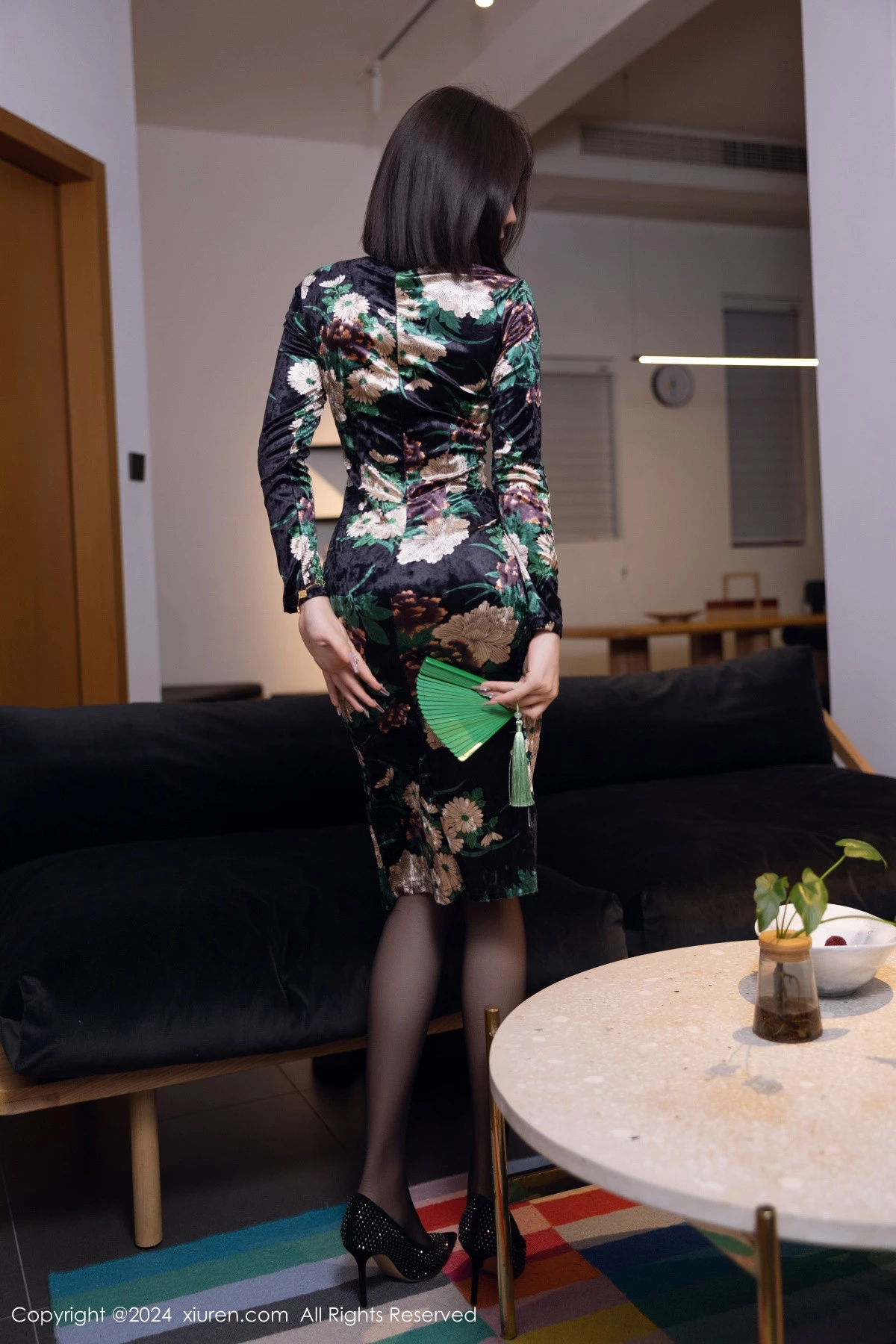 [XiuRen秀人网]第8876期徐莉芝写真  第3张-《94零社区》