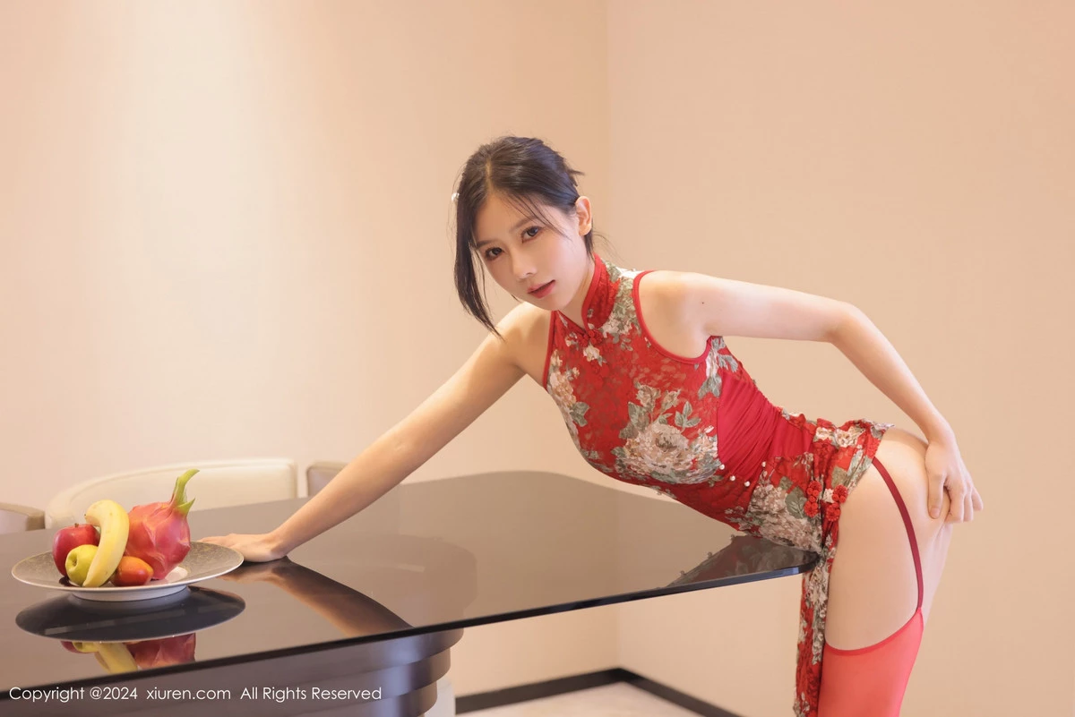 [XiuRen秀人网]第8871期尹甜甜写真  第14张-《94零社区》