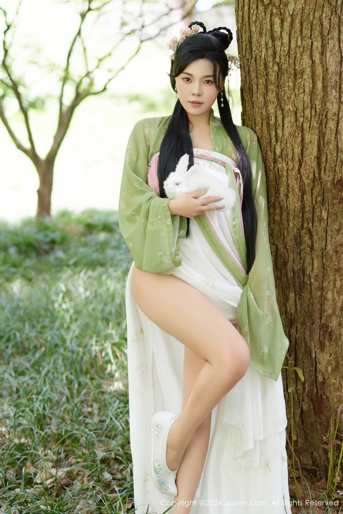 [XiuRen秀人网]第9162期麦田写真  第20张-《94零社区》