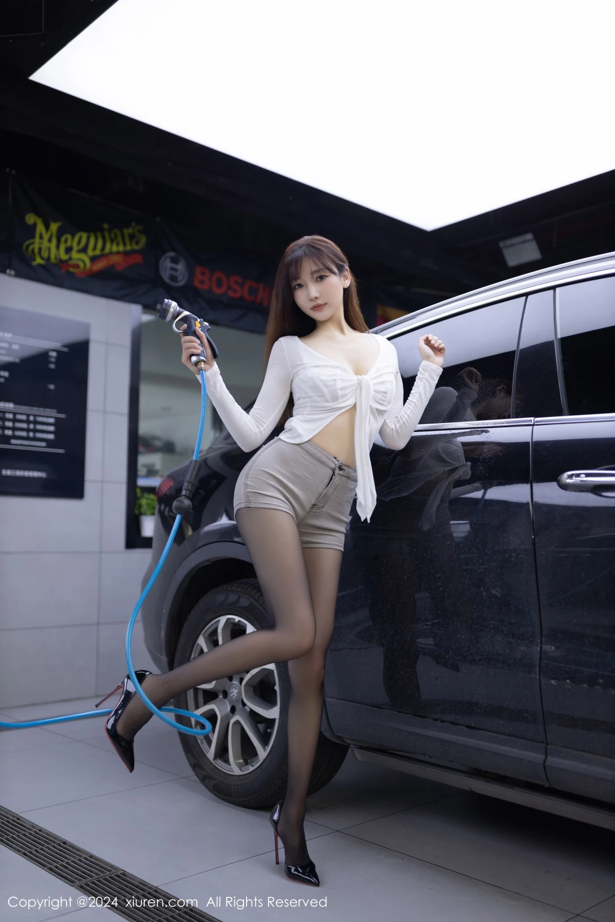 [XiuRen秀人网]第9181期陆萱萱写真  第3张-《94零社区》