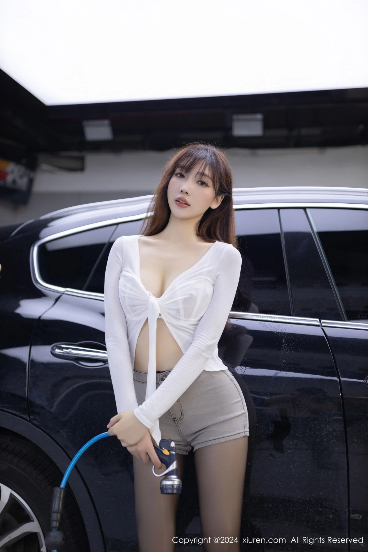 [XiuRen秀人网]第9181期陆萱萱写真  第4张-《94零社区》