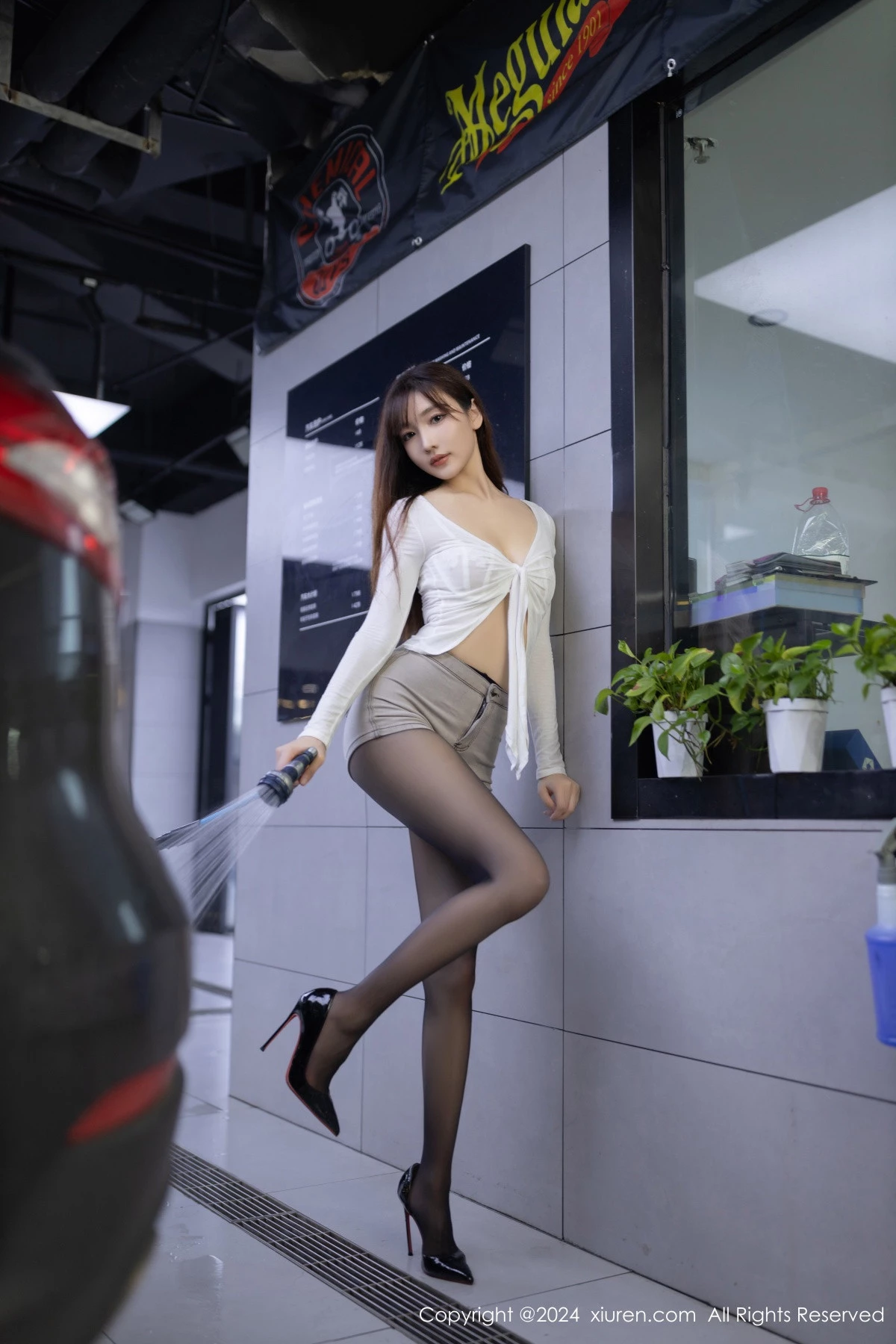 [XiuRen秀人网]第9181期陆萱萱写真  第13张-《94零社区》