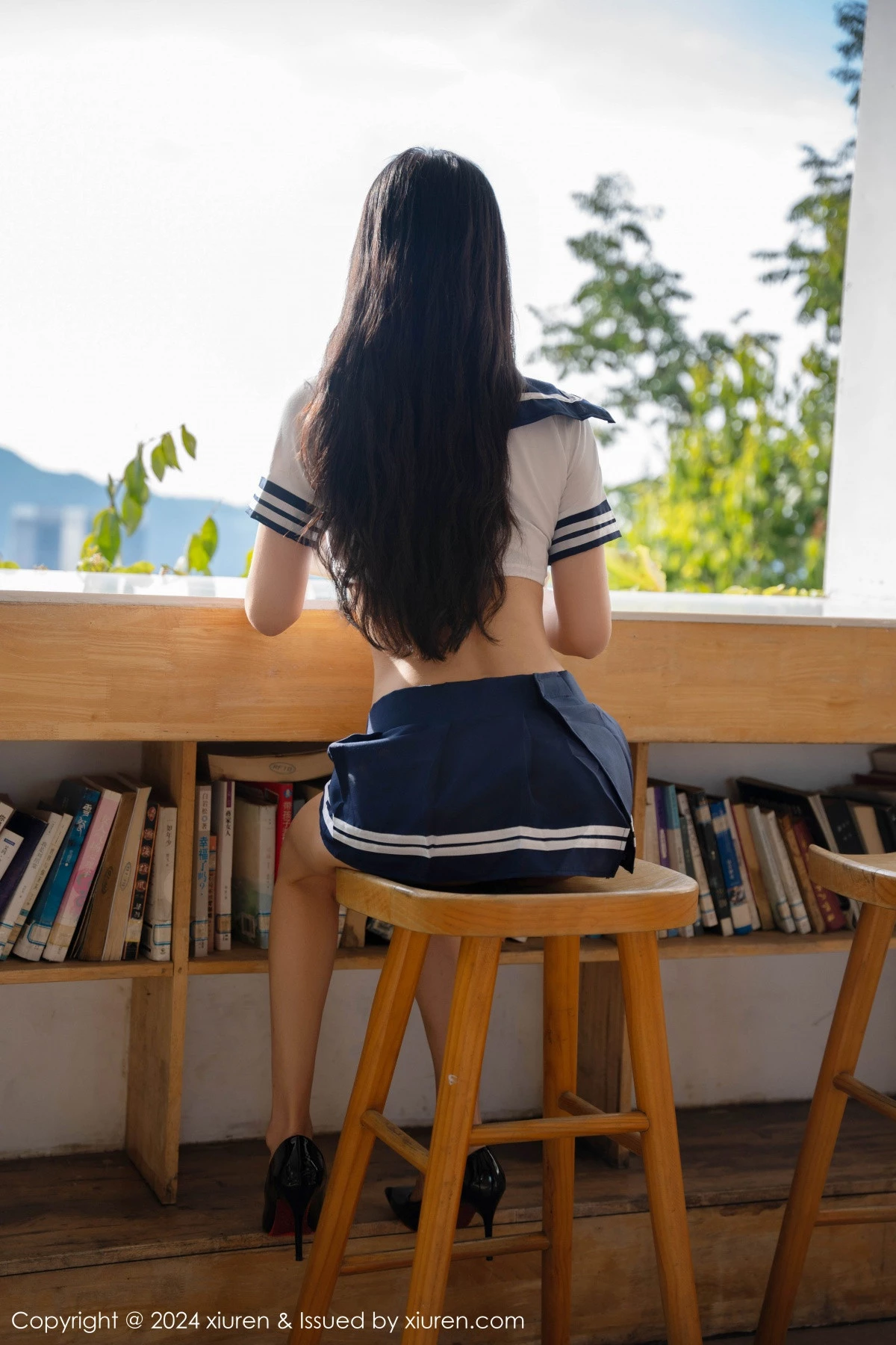 [XiuRen秀人网]第9245期李嫣写真  第18张-《94零社区》