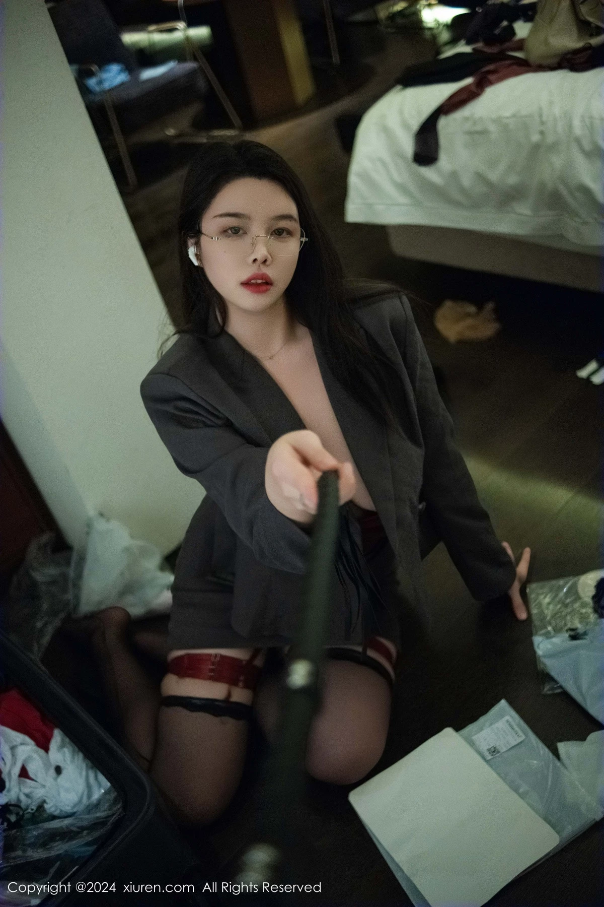 [XiuRen秀人网]第9287期樱桃小犊子写真  第9张-《94零社区》
