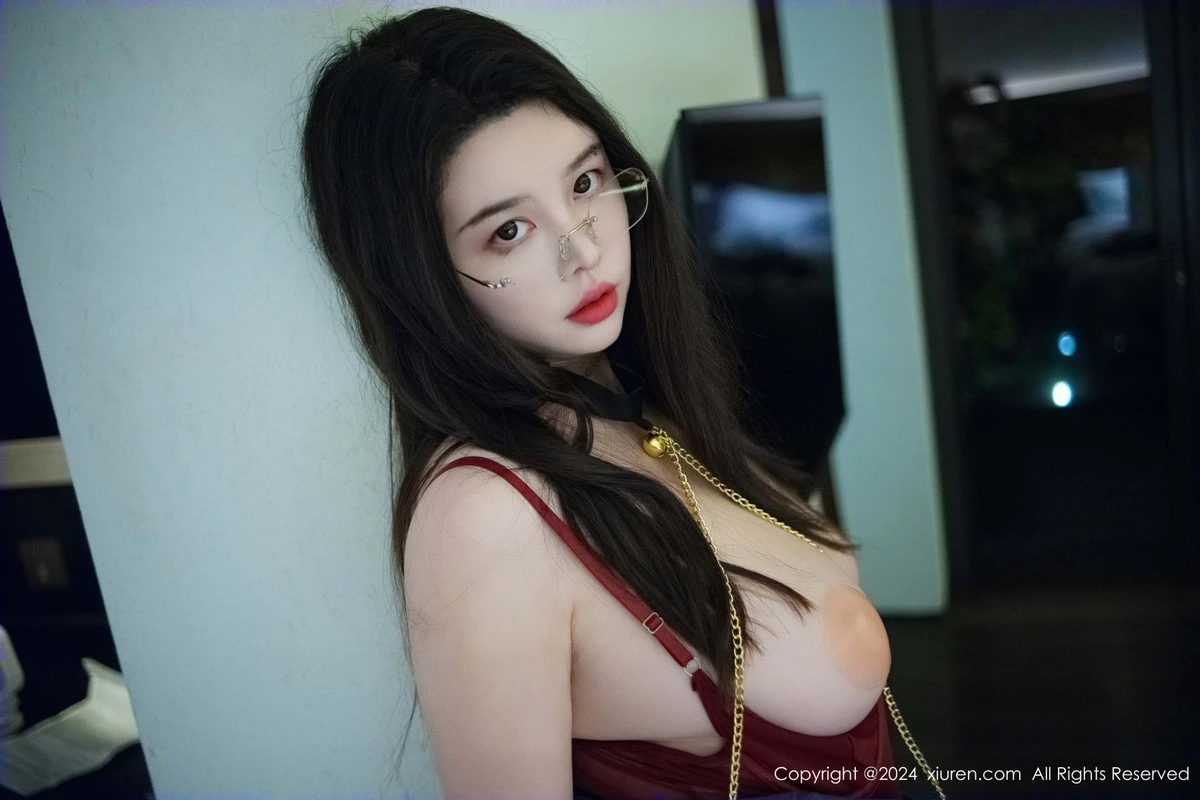 [XiuRen秀人网]第9287期樱桃小犊子写真  第27张-《94零社区》