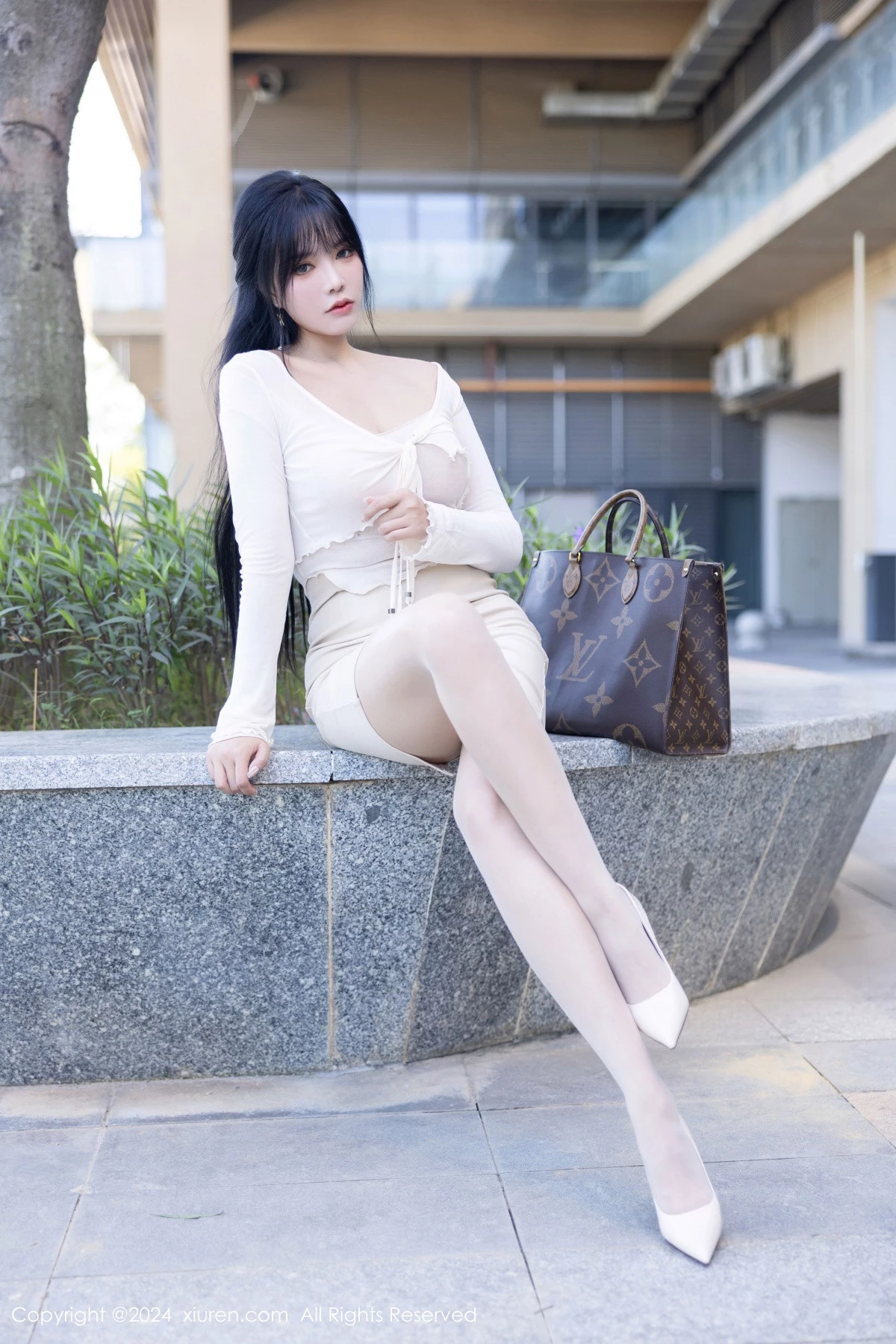 [XiuRen秀人网]第9320期娜比写真  第15张-《94零社区》