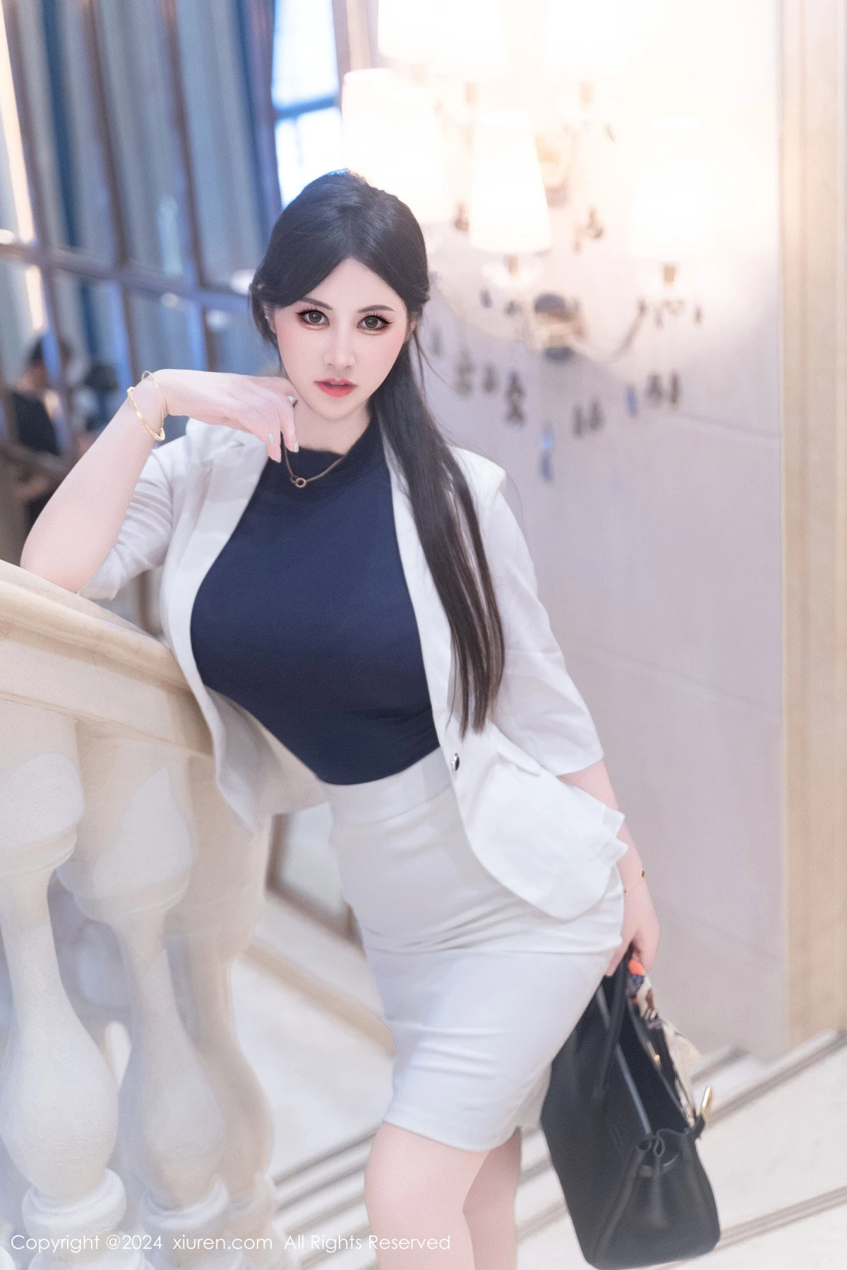 [XiuRen秀人网]第9319期诗诗写真  第17张-《94零社区》
