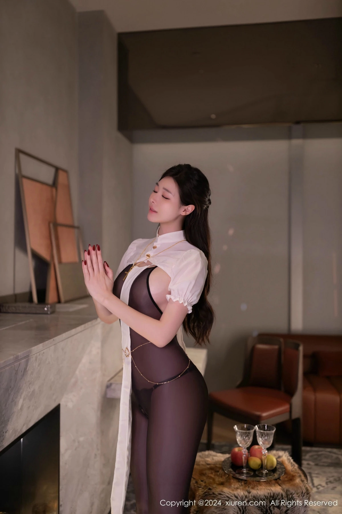[XiuRen秀人网]第9350期小逗逗写真  第4张-《94零社区》