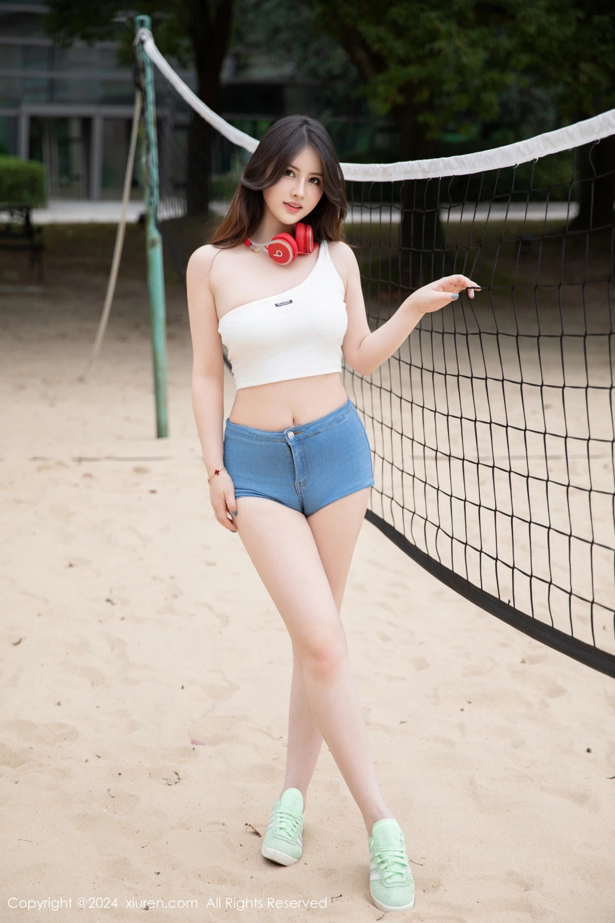 [XiuRen秀人网]第9354期诗诗写真  第32张-《94零社区》