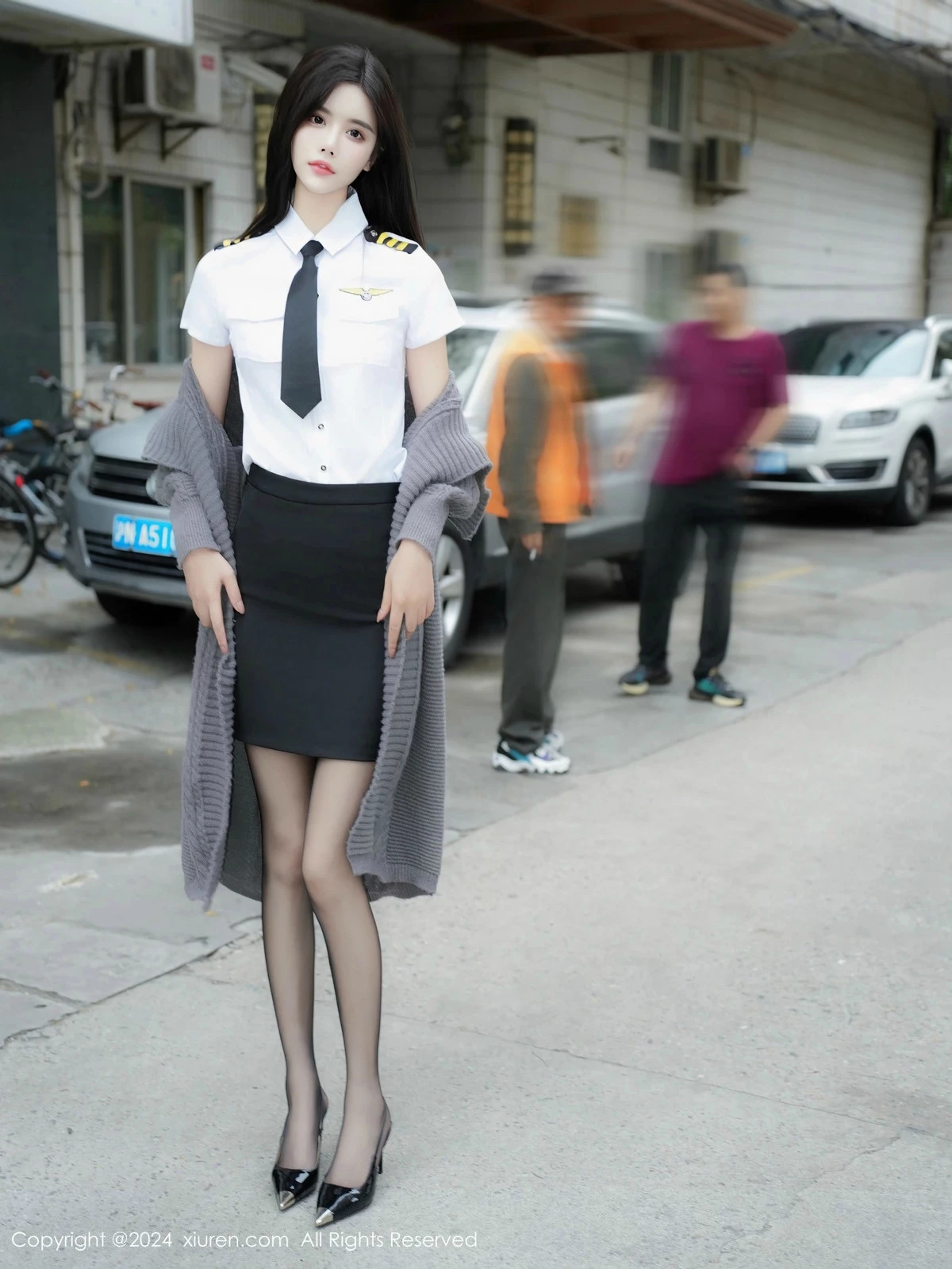 [XiuRen秀人网]第9349期Erikaki写真  第2张-《94零社区》