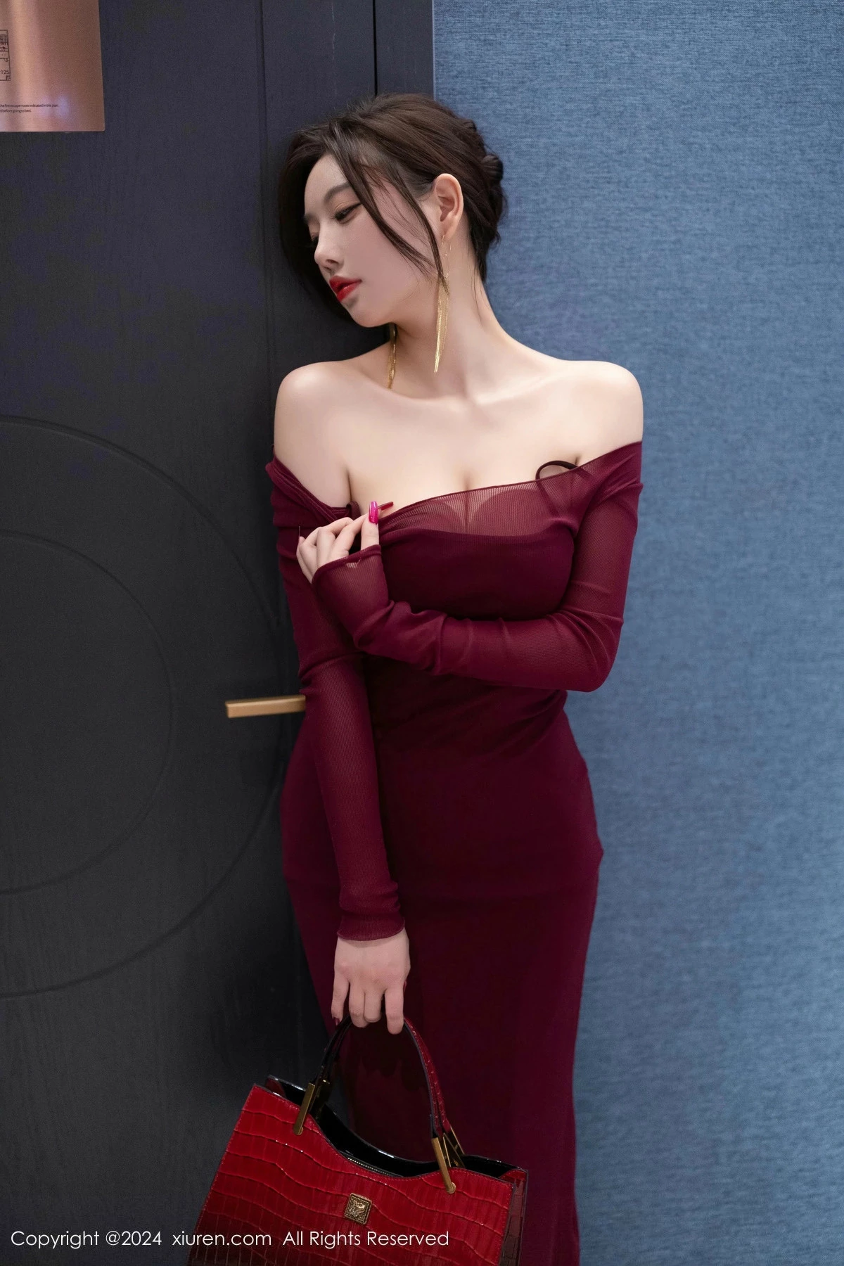 [XiuRen秀人网]第9348期杨晨晨写真  第23张-《94零社区》