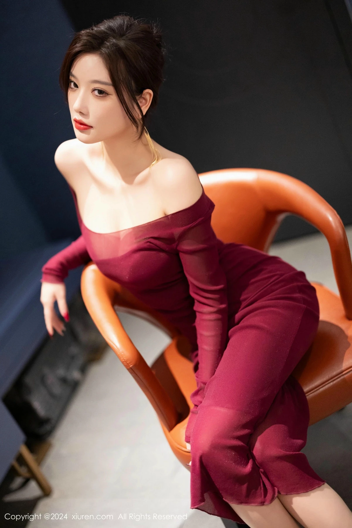 [XiuRen秀人网]第9348期杨晨晨写真  第27张-《94零社区》