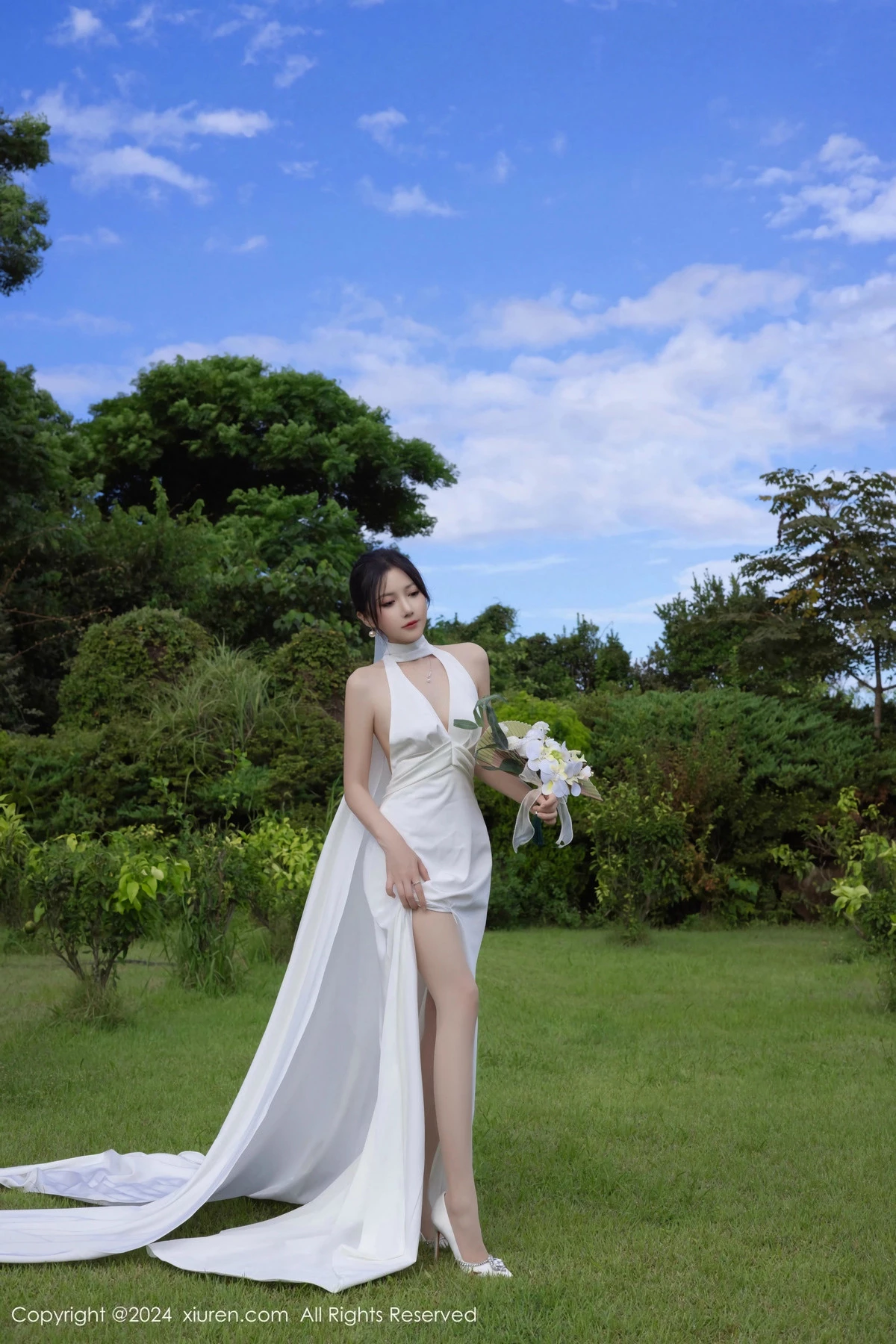 [XiuRen秀人网]第9387期鱼子酱写真  第2张-《94零社区》