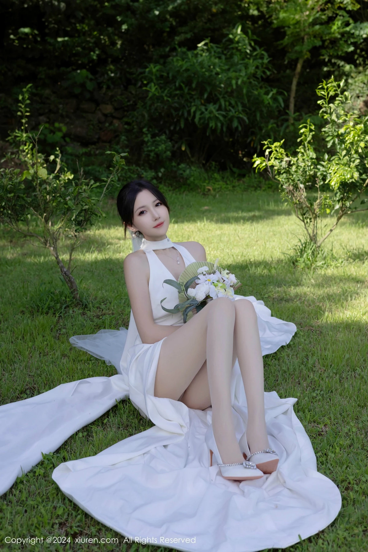 [XiuRen秀人网]第9387期鱼子酱写真  第16张-《94零社区》