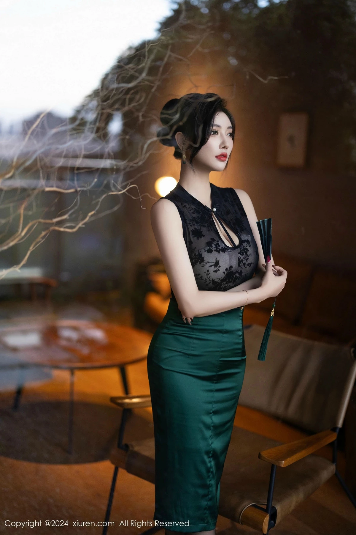 [XiuRen秀人网]第9384期杨晨晨写真  第15张-《94零社区》
