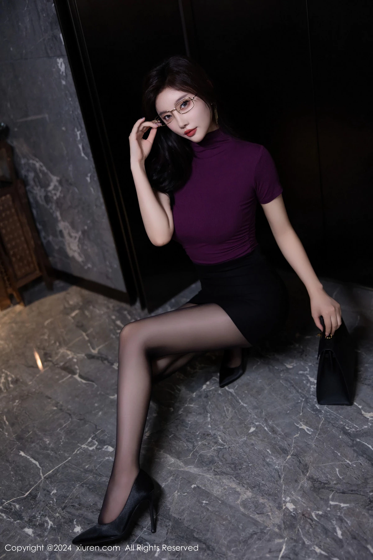 [XiuRen秀人网]第9421期杨晨晨写真  第14张-《94零社区》