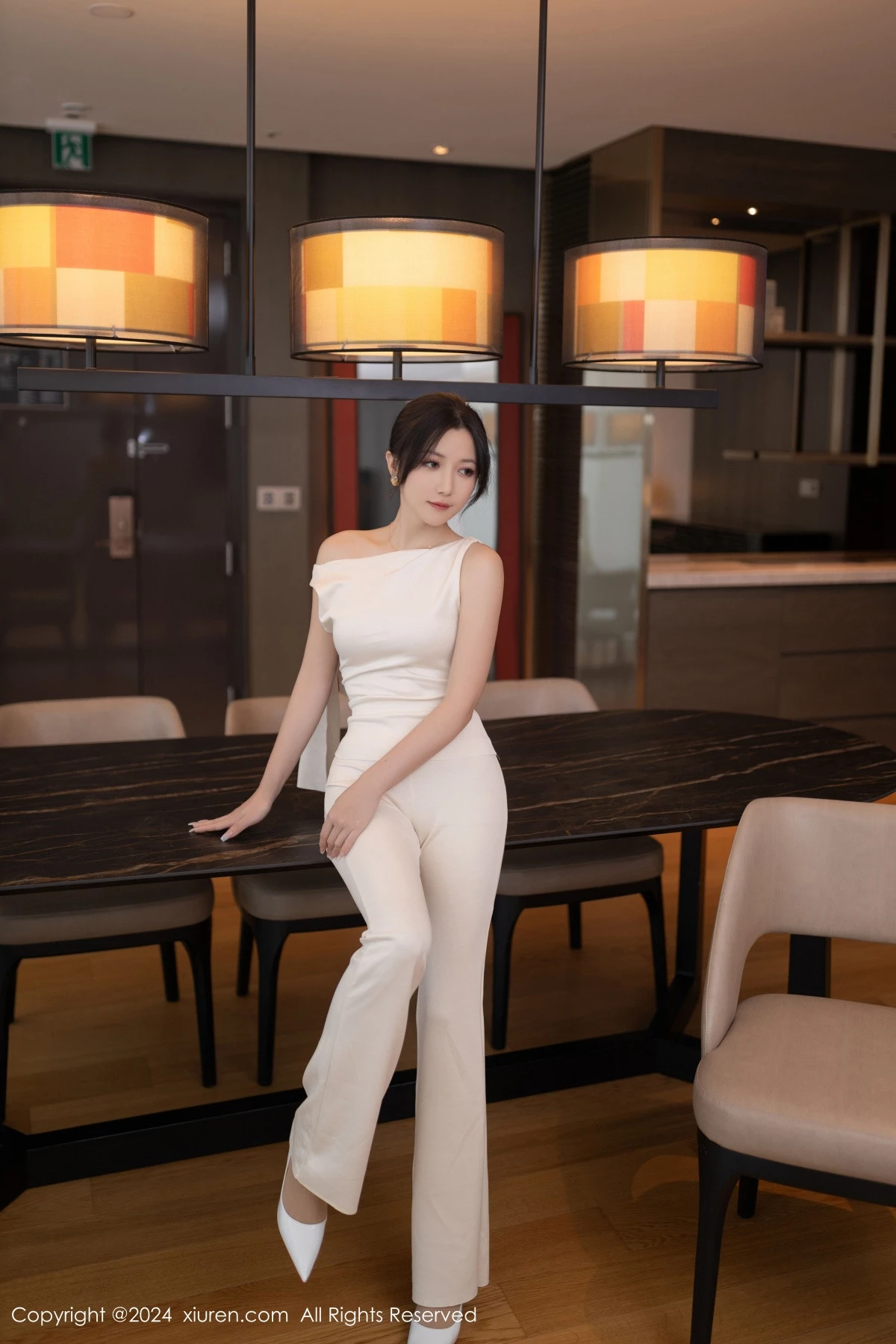 [XiuRen秀人网]第9457期鱼子酱写真  第8张-《94零社区》