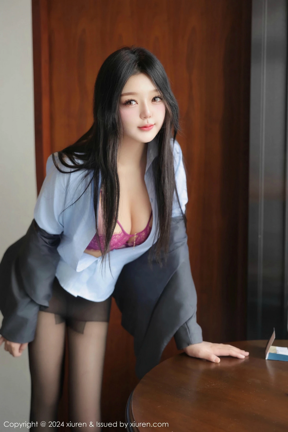[XiuRen秀人网]第9453期柚柚小奶瓶写真  第13张-《94零社区》