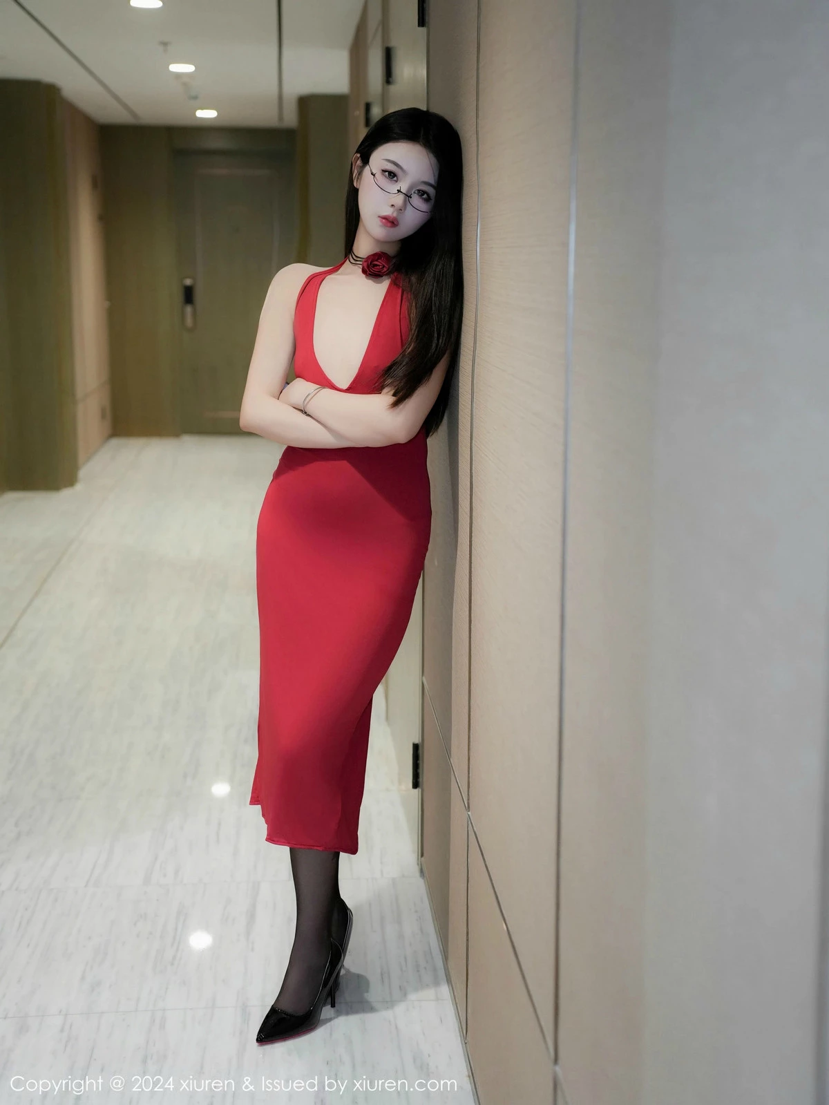 [XiuRen秀人网]第9451期Lucky写真  第7张-《94零社区》