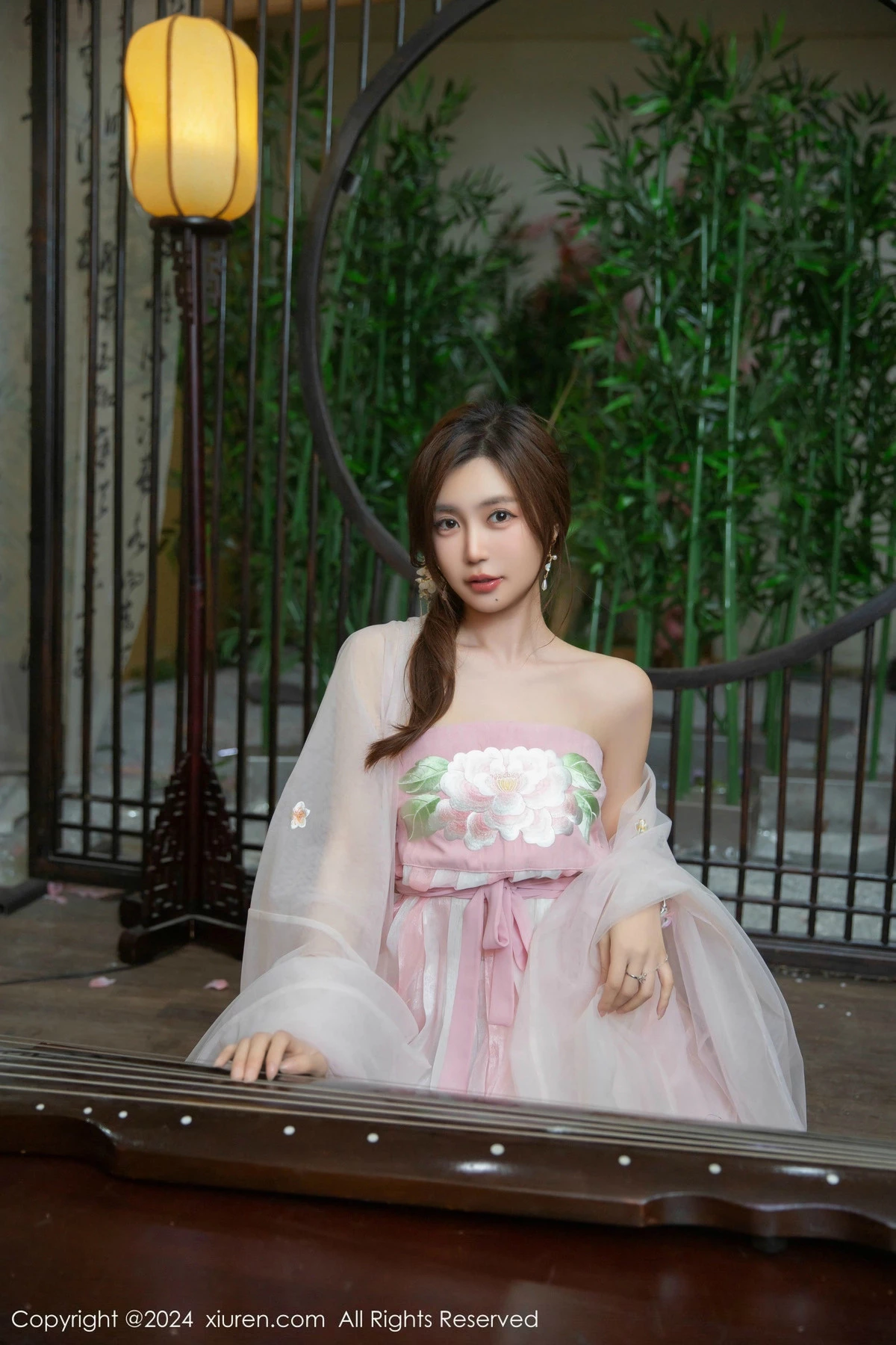 [XiuRen秀人网]第9475期绮里嘉写真  第2张-《94零社区》
