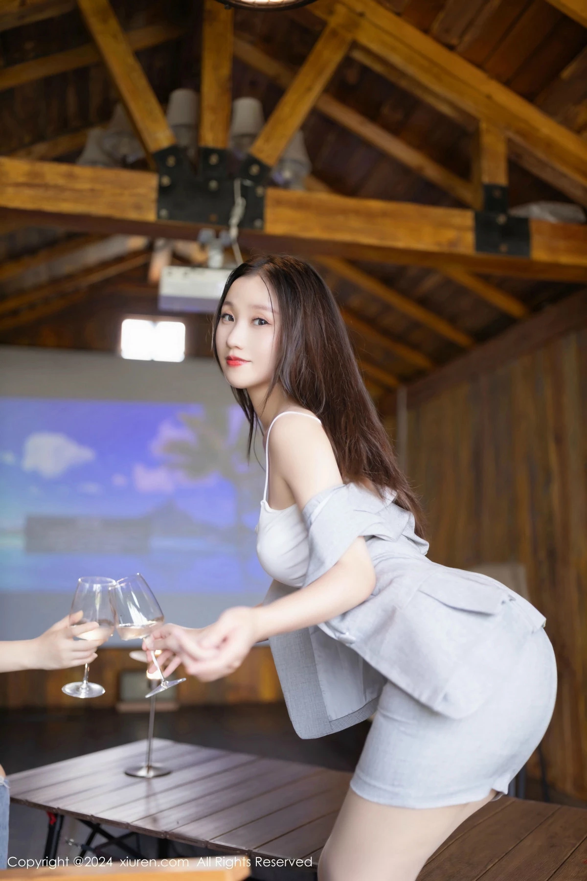 [XiuRen秀人网]第9474期杏子写真  第15张-《94零社区》