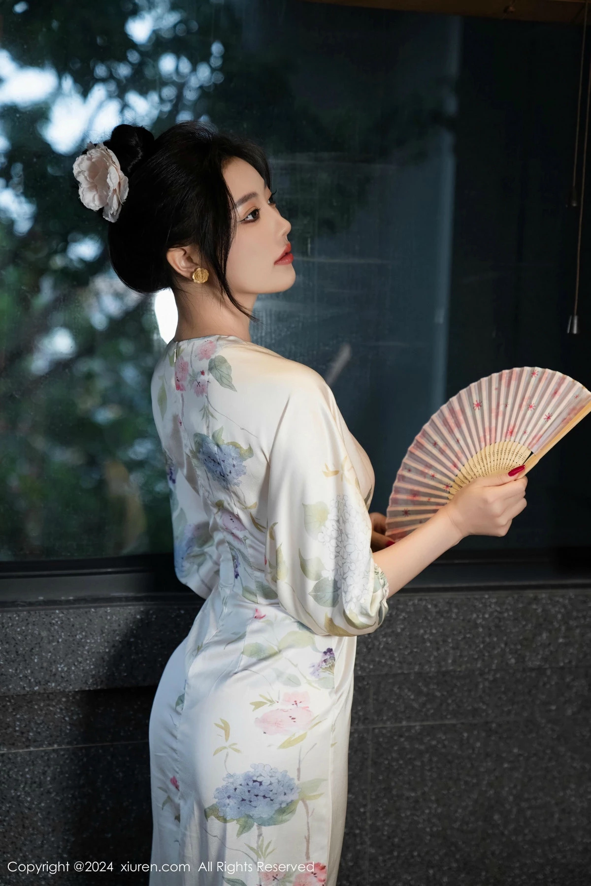 [XiuRen秀人网]第9470期杨晨晨写真  第9张-《94零社区》