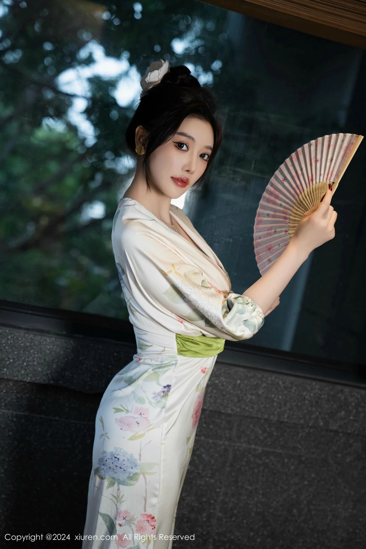 [XiuRen秀人网]第9470期杨晨晨写真  第14张-《94零社区》