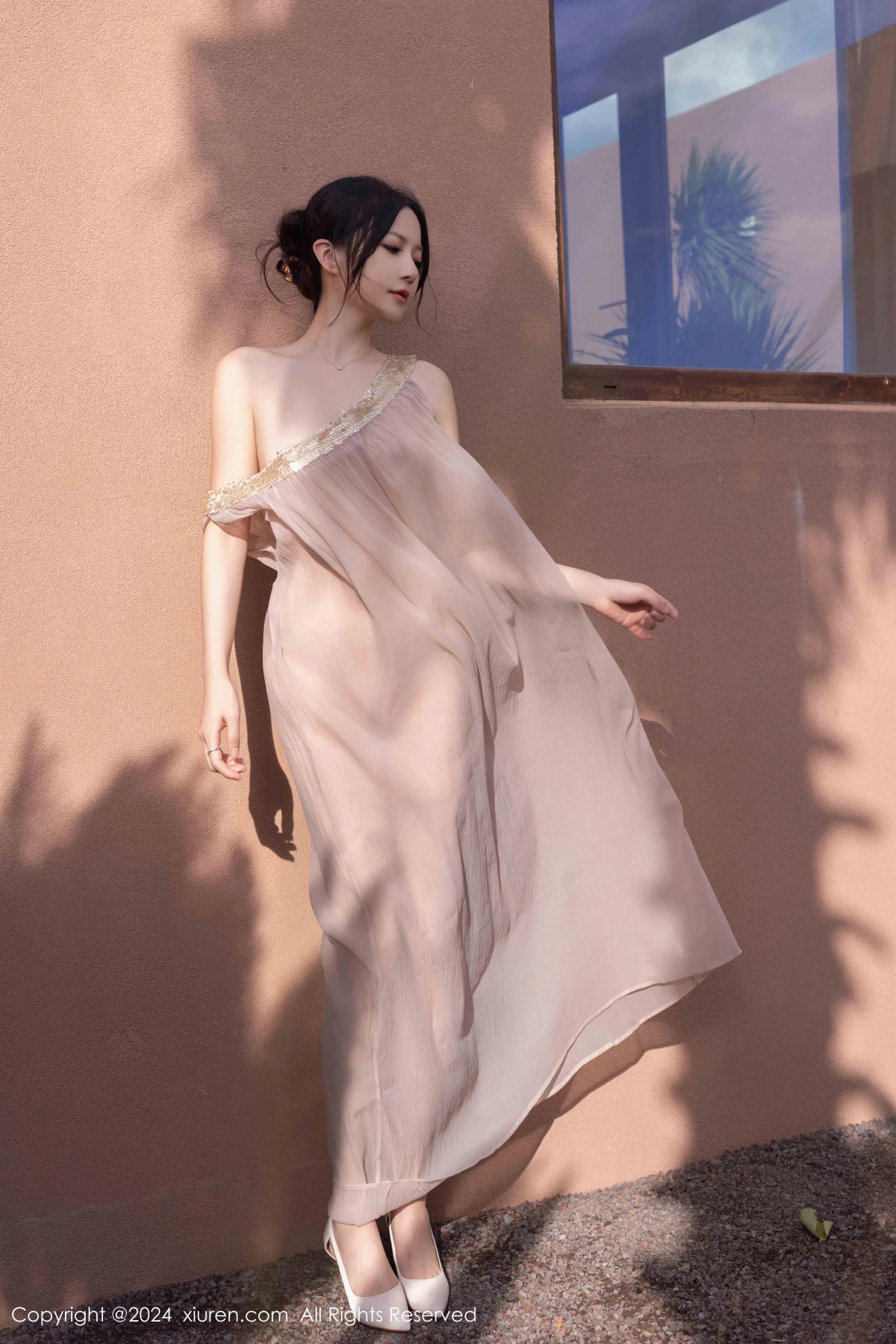 [XiuRen秀人网]第9492期鱼子酱写真  第15张-《94零社区》