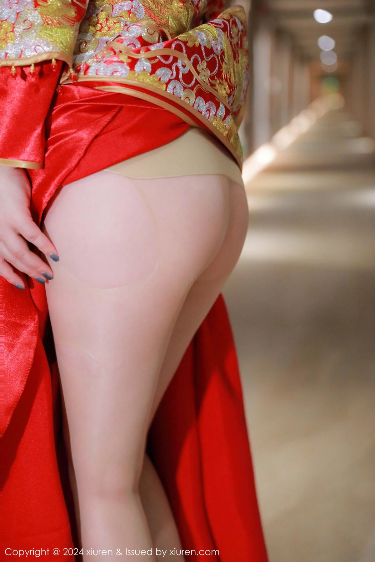[XiuRen秀人网]第9494期诗诗写真  第3张-《94零社区》