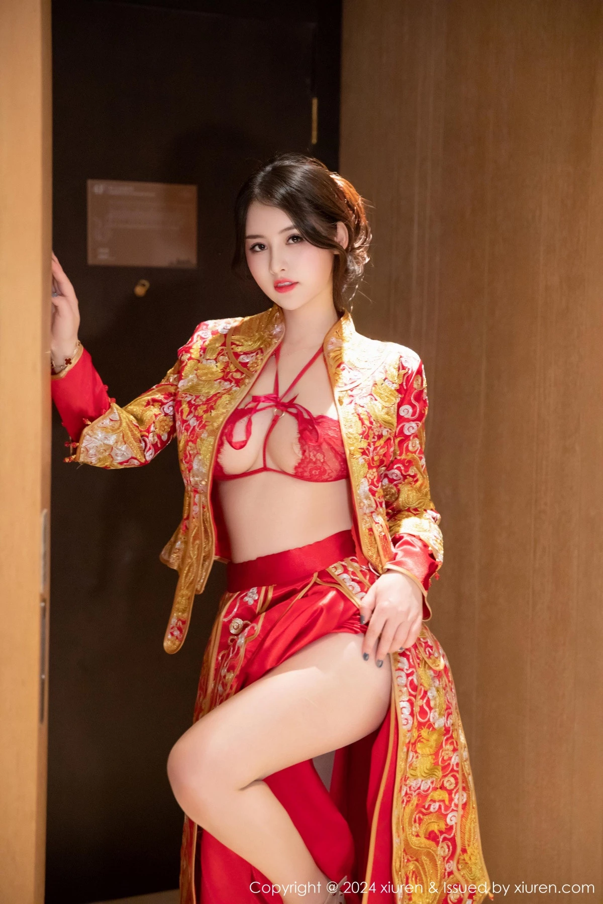 [XiuRen秀人网]第9494期诗诗写真  第12张-《94零社区》
