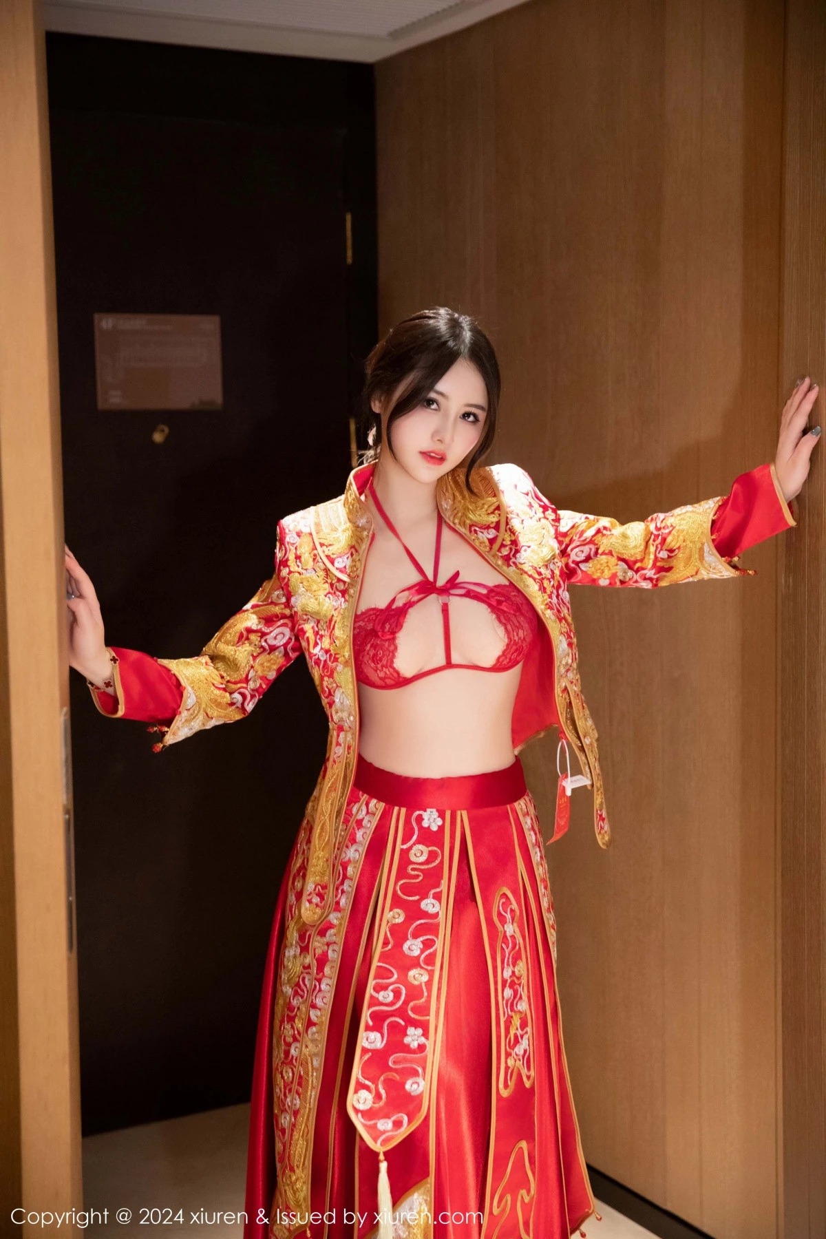 [XiuRen秀人网]第9494期诗诗写真  第11张-《94零社区》
