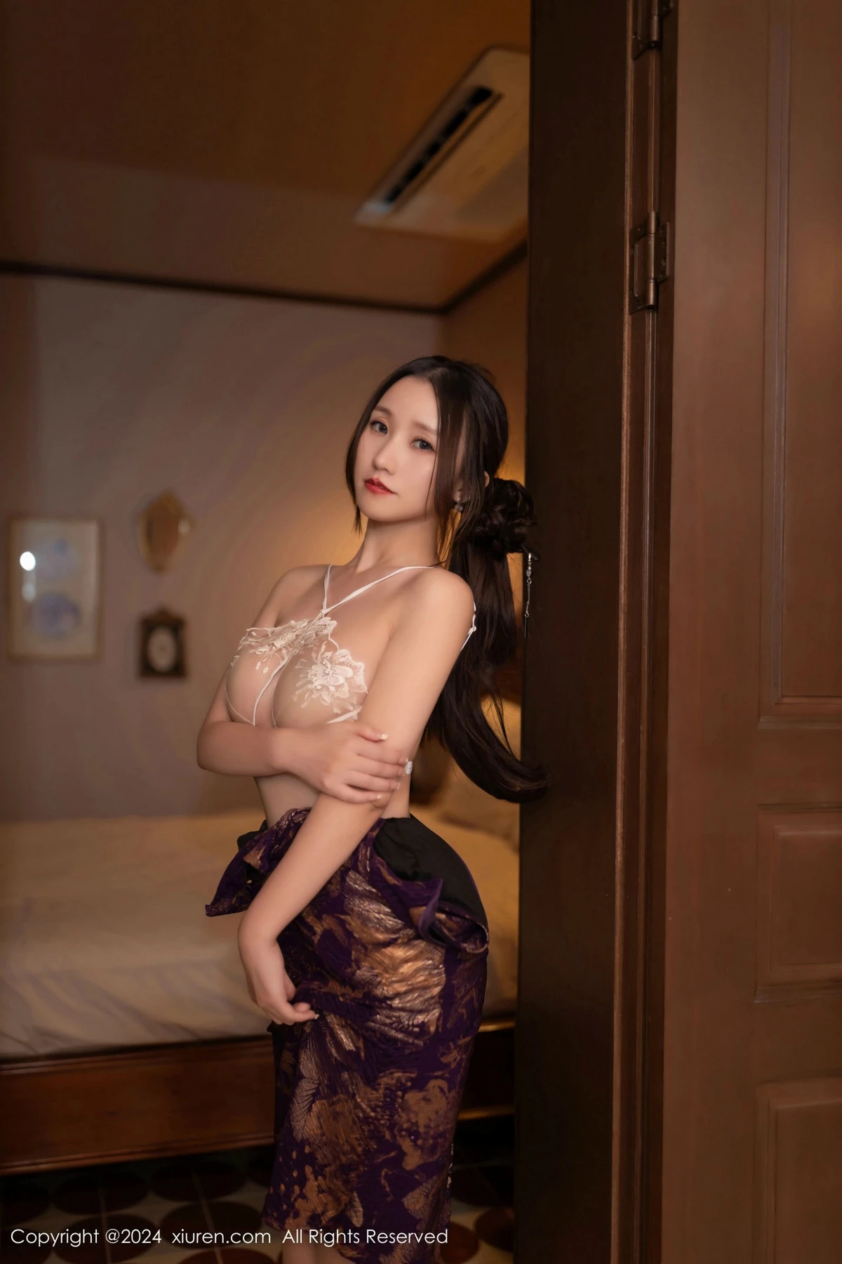 [XiuRen秀人网]第9513期杏子写真  第30张-《94零社区》