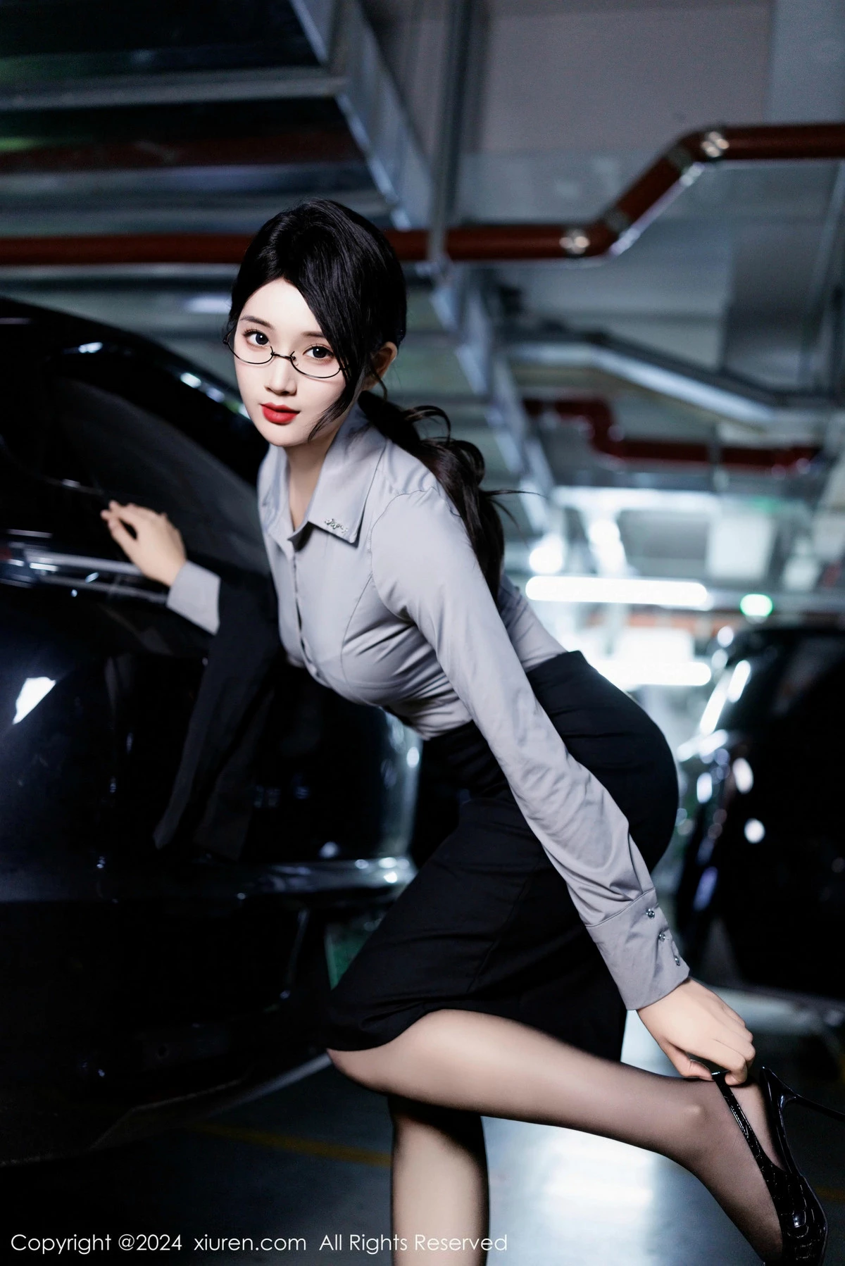 [XiuRen秀人网]第9567期南乔写真  第13张-《94零社区》