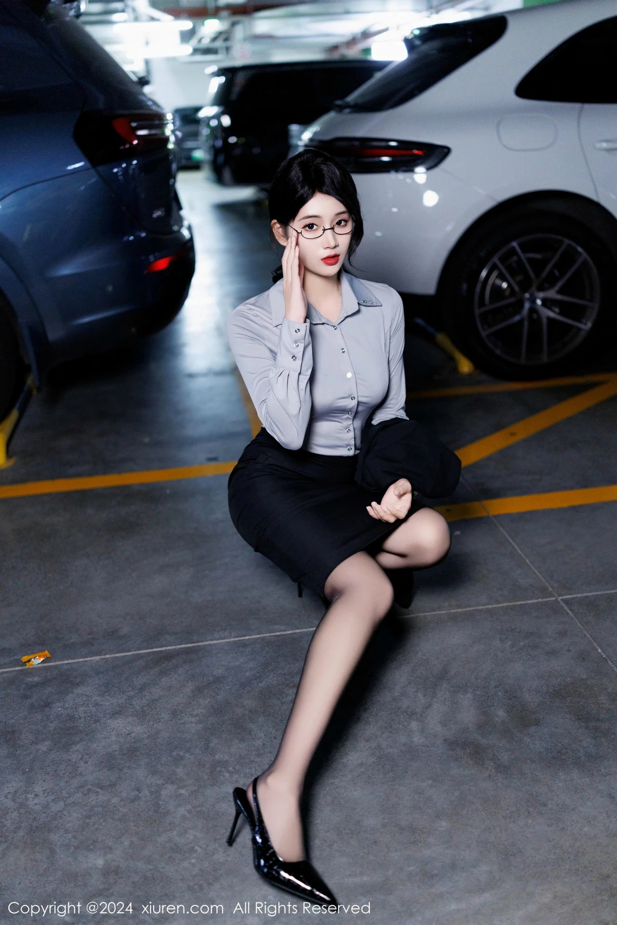 [XiuRen秀人网]第9567期南乔写真  第18张-《94零社区》