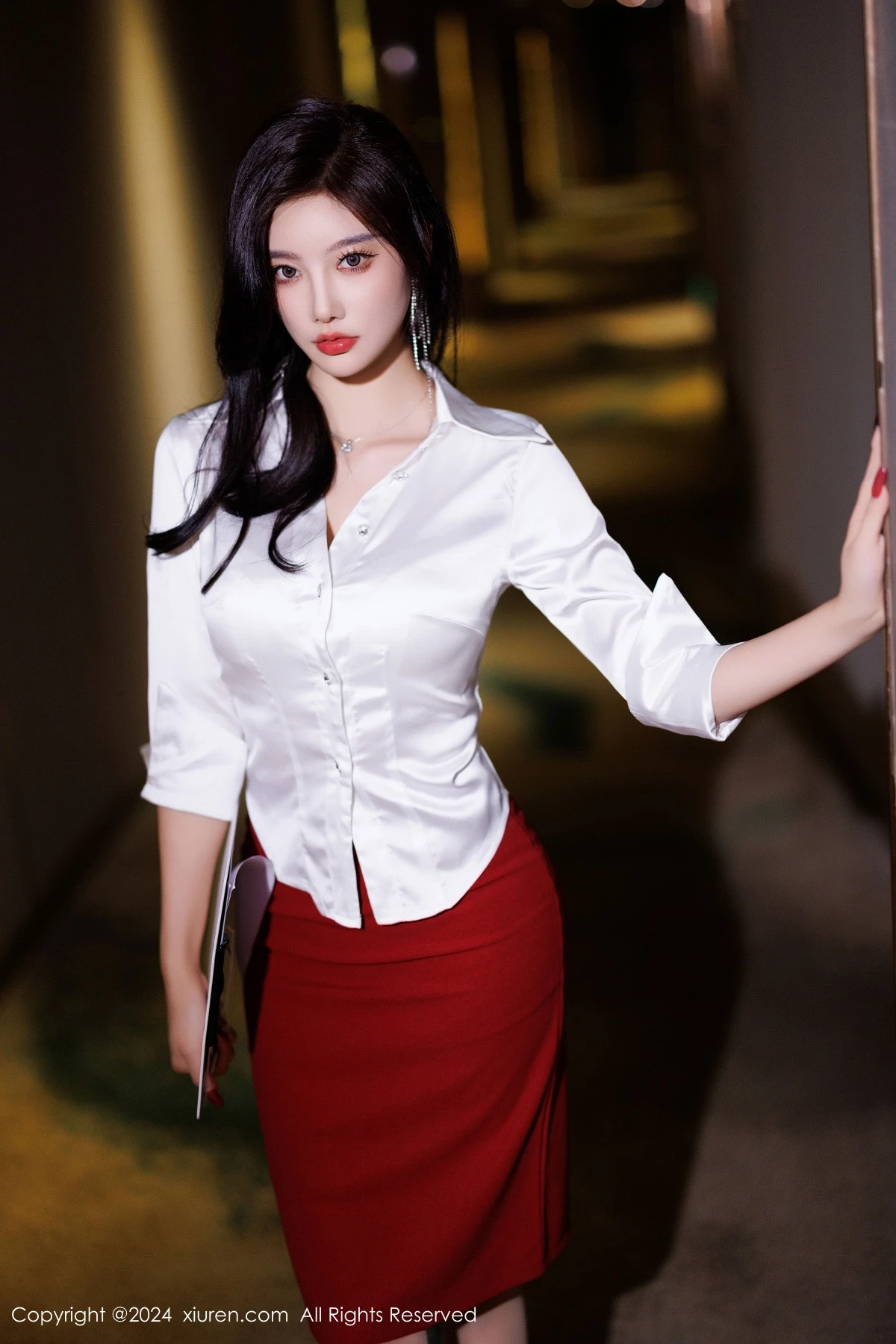 [XiuRen秀人网]第9565期杨晨晨写真  第8张-《94零社区》