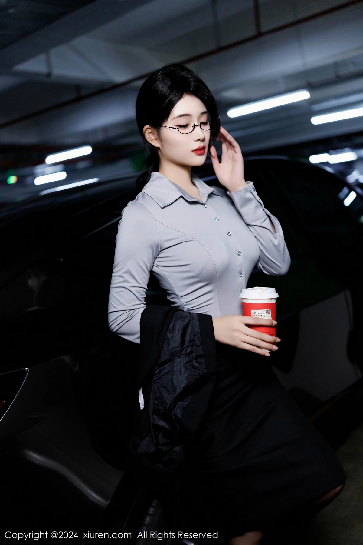[XiuRen秀人网]第9567期南乔写真  第28张-《94零社区》