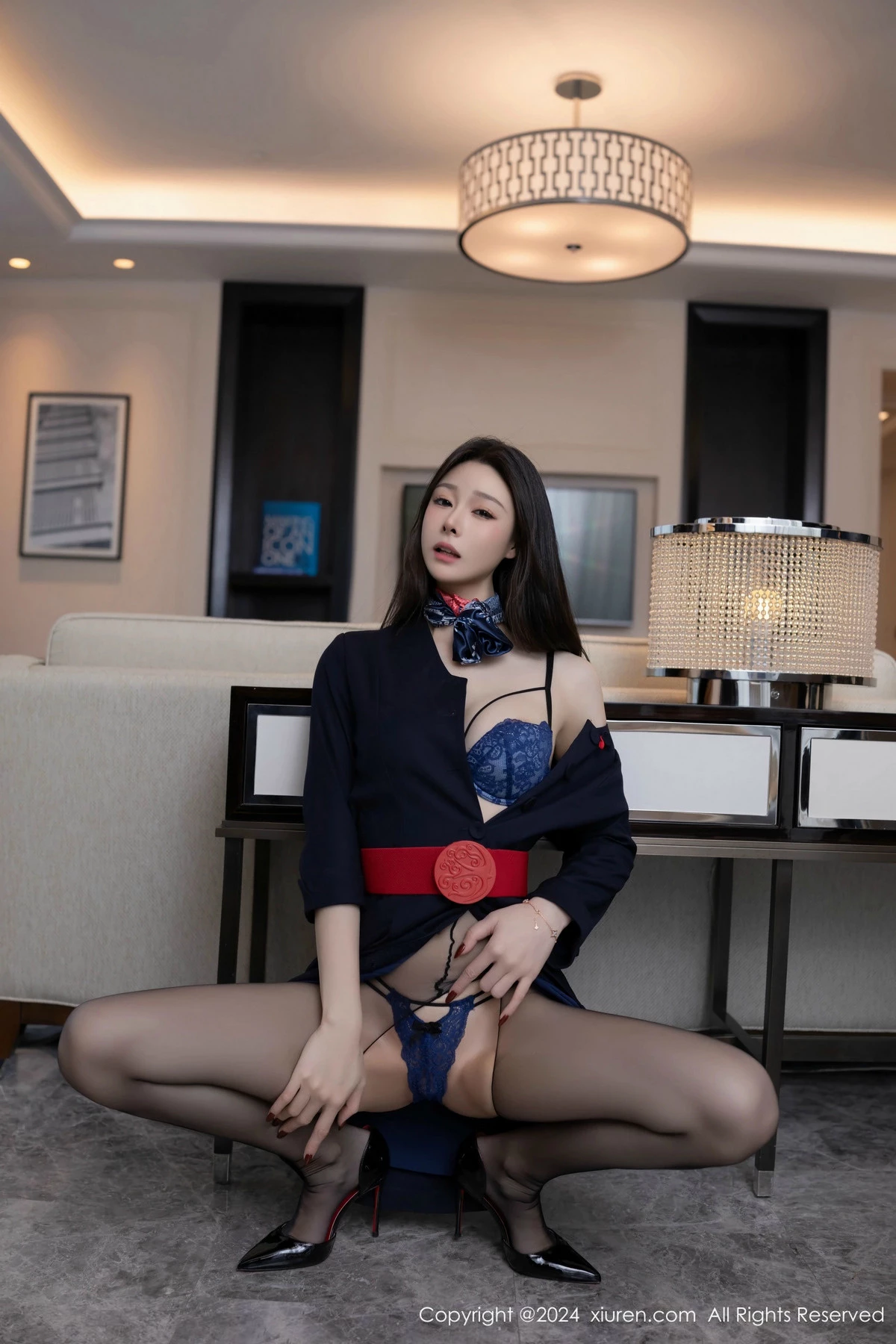 [XiuRen秀人网]第9597期小逗逗写真  第13张-《94零社区》