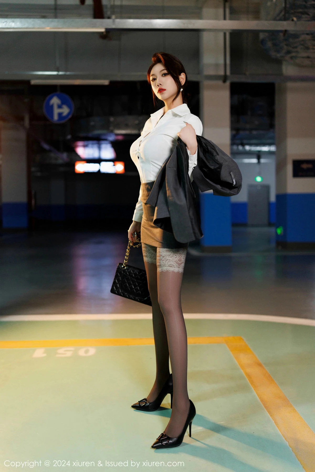 [XiuRen秀人网]第9634期杨晨晨写真  第4张-《94零社区》