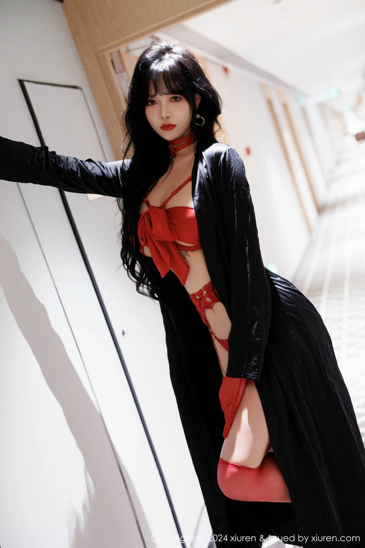 [XiuRen秀人网]第9671期娜比写真  第4张-《94零社区》