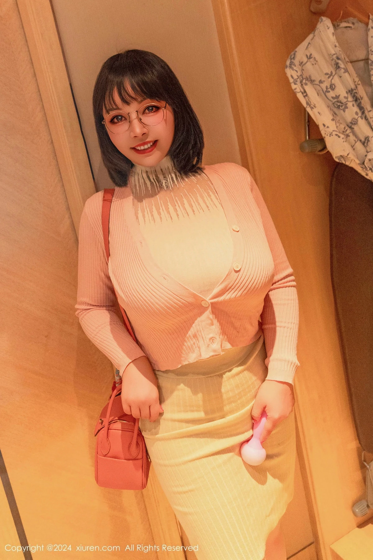 [XiuRen秀人网]第9685期油田溪溪写真  第16张-《94零社区》