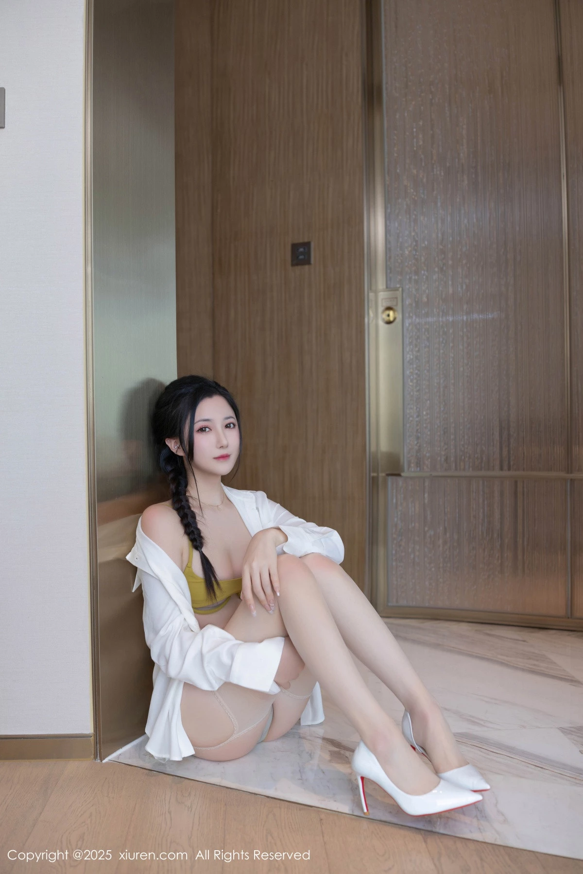 [XiuRen秀人网]第9709期鱼子酱写真  第3张-《94零社区》