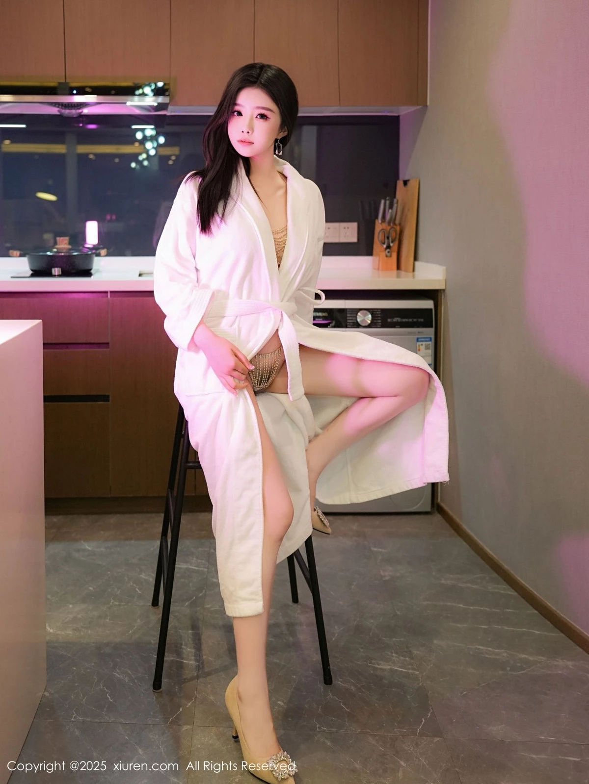 [XiuRen秀人网]第9741期袁圆写真  第12张-《94零社区》