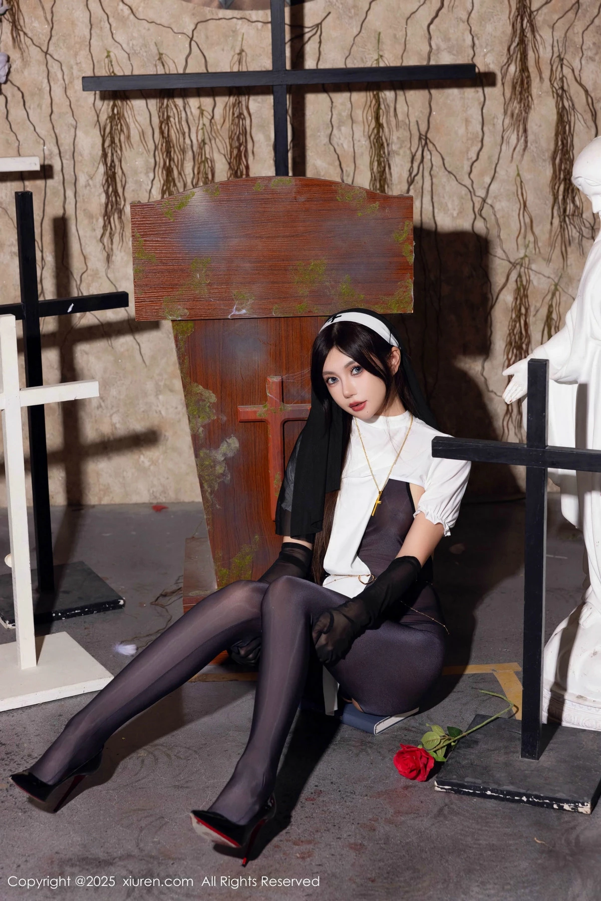 [XiuRen秀人网]第9774期绮里嘉写真  第32张-《94零社区》